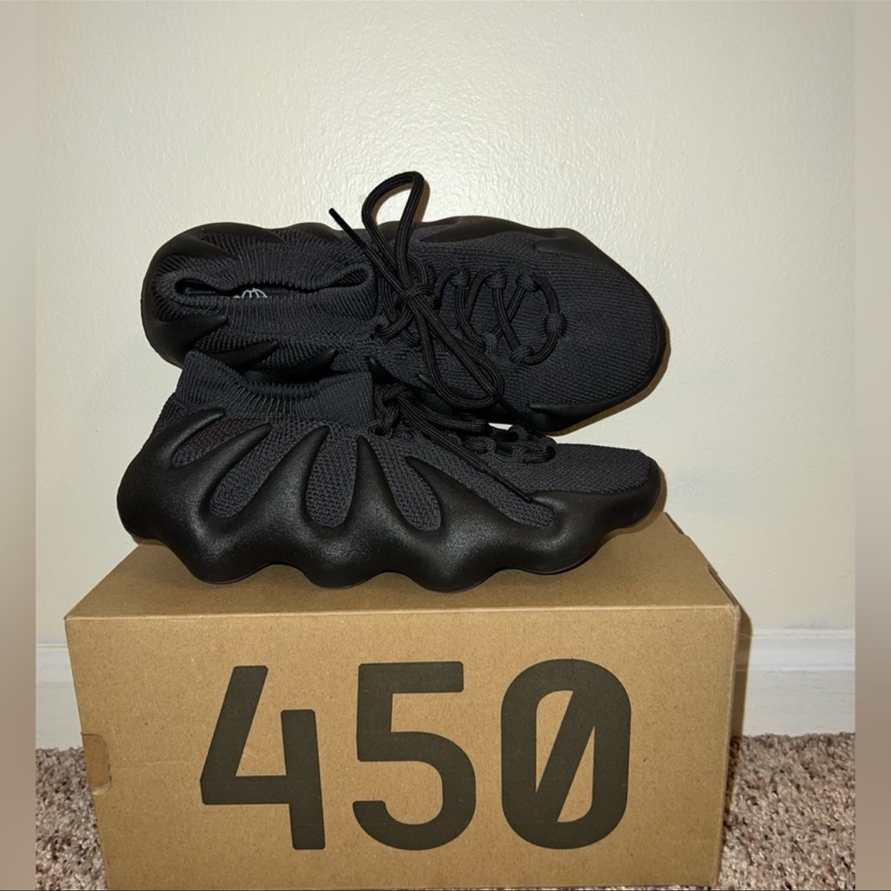 YEEZY 450